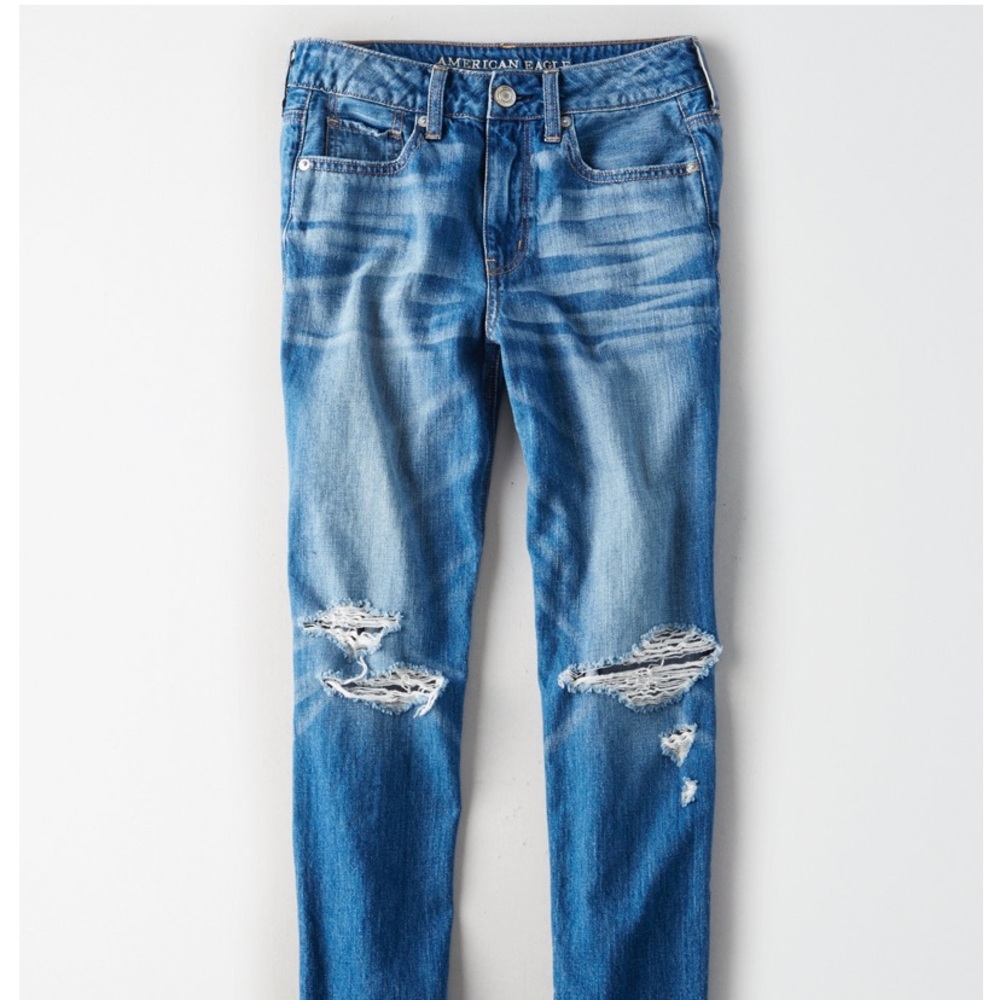 NWT AMERICAN EAGLE SIZE BOYFRIEND/ GIRLFRIEND JEAN